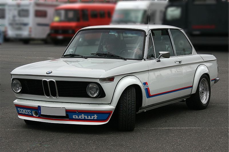 BMW 2002: 10 фото