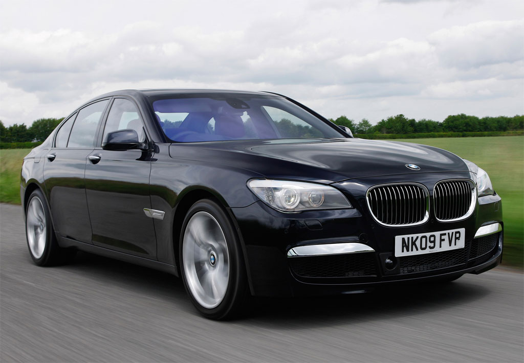 BMW 740d: 1 фото