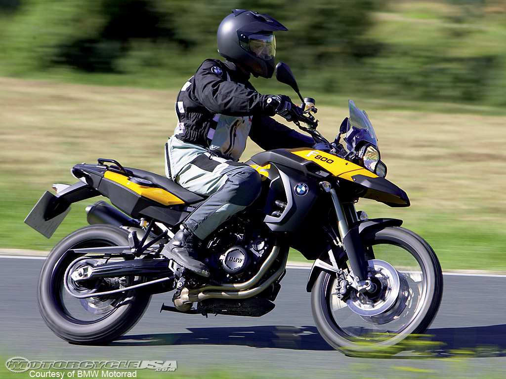 BMW F 800 GS: 9 фото