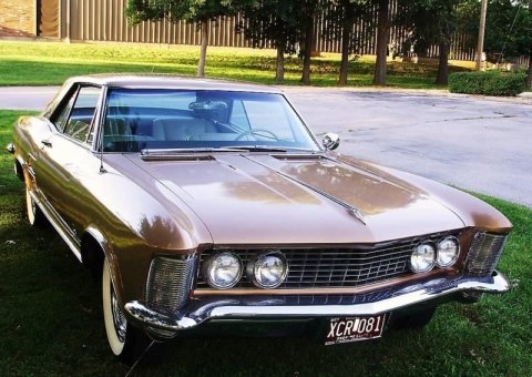 Buick Riviera: 9 фото