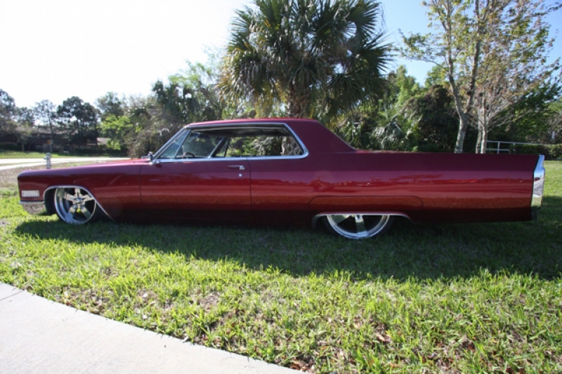 Cadillac Coupe DeVille