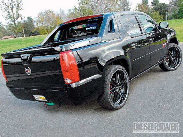 Cadillac Escalade EXT: 3 фото