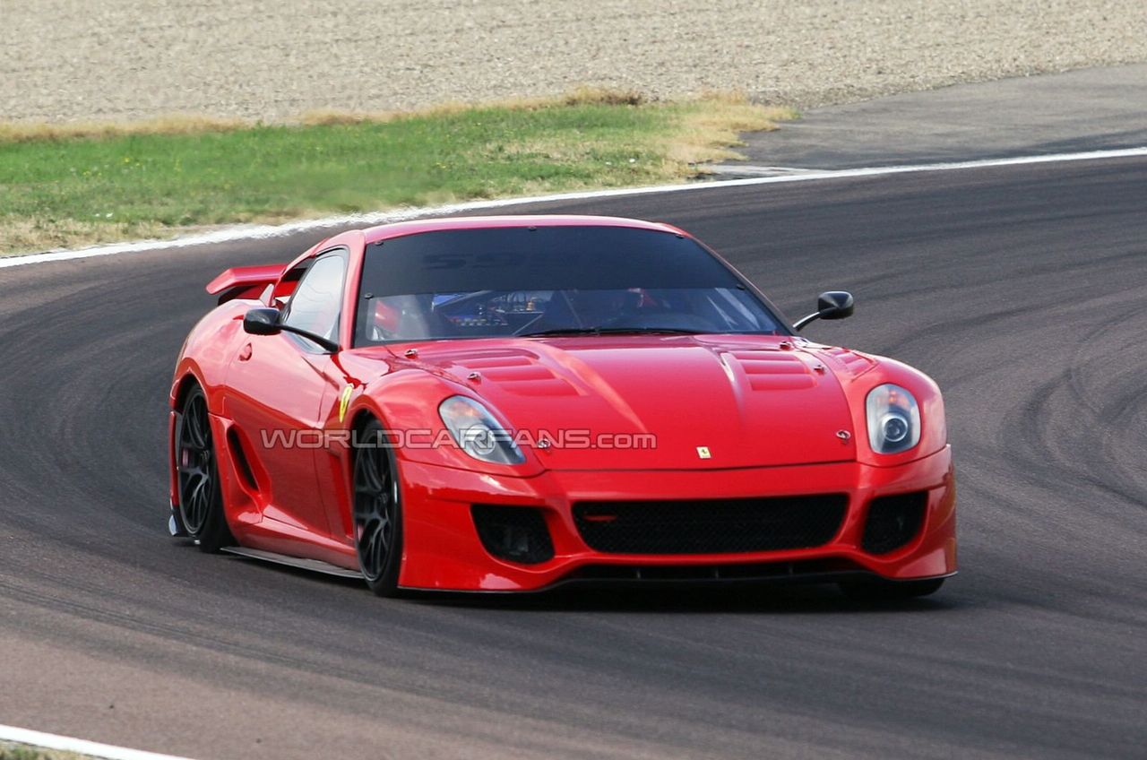 Ferrari 599XX: 9 фото