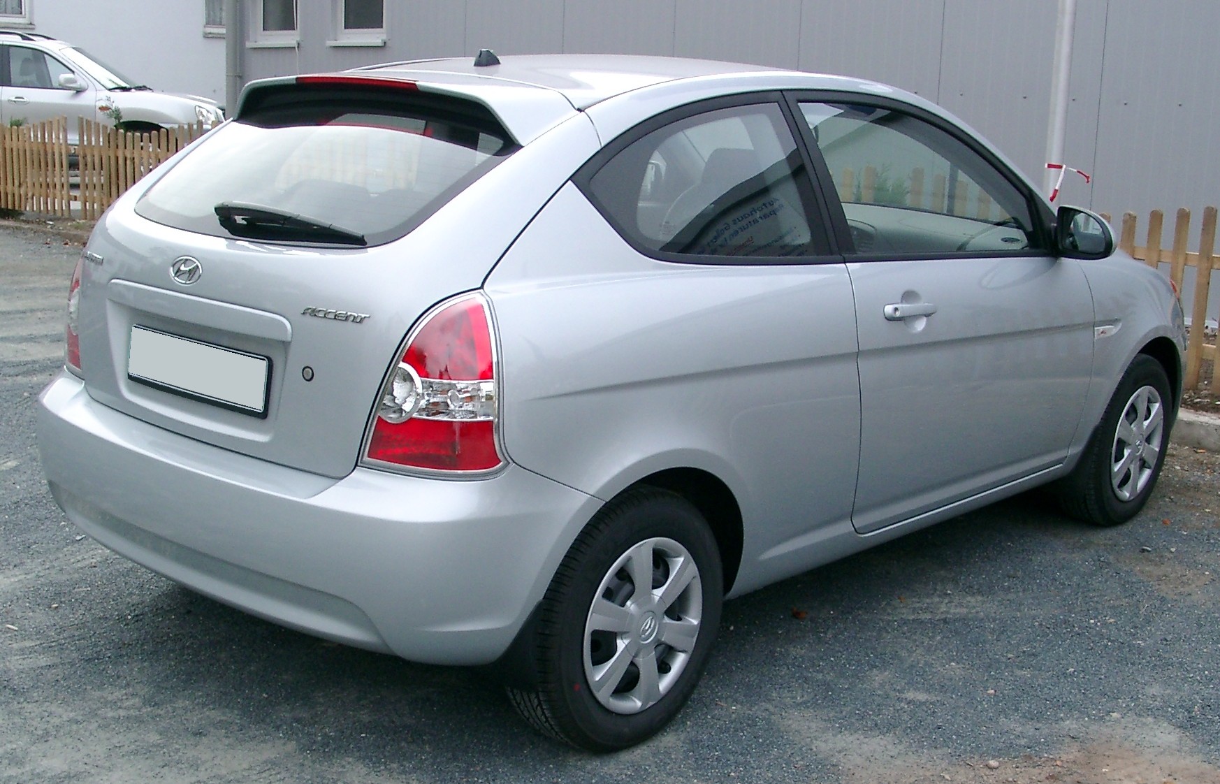 Hyundai Accent: 12 фото