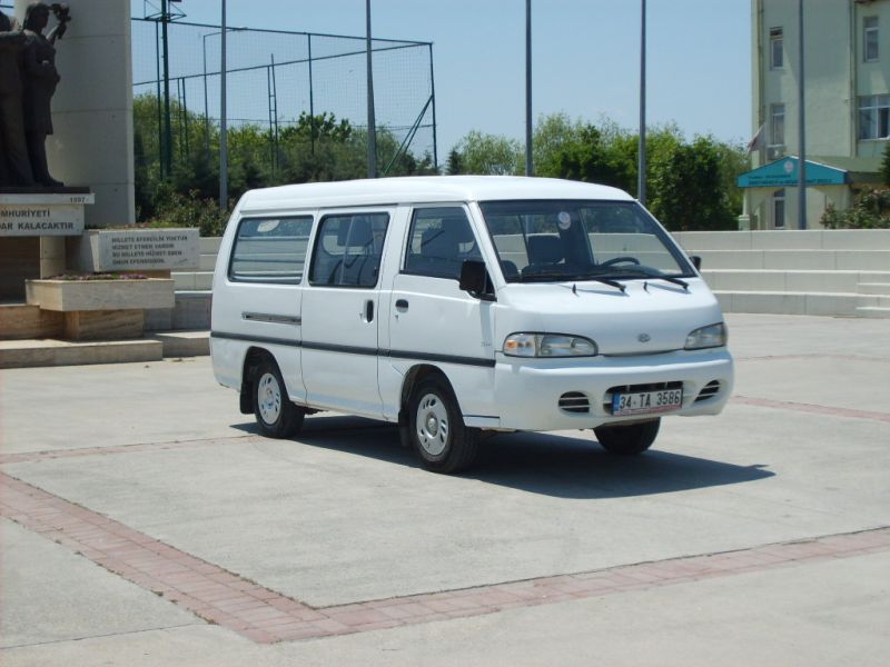 Hyundai H100: 3 фото