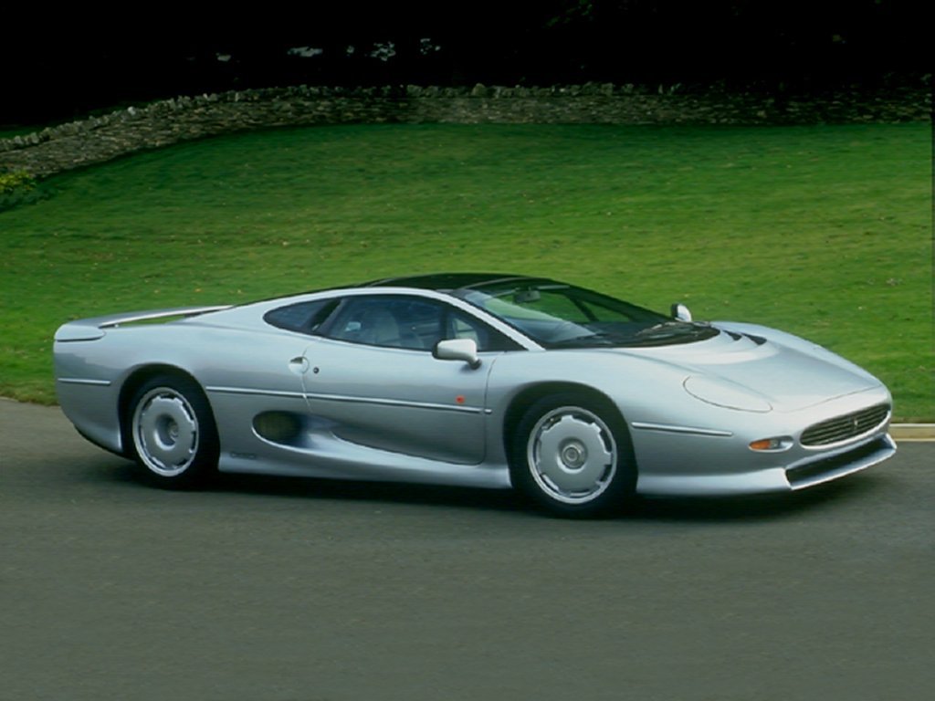 Jaguar XJ220