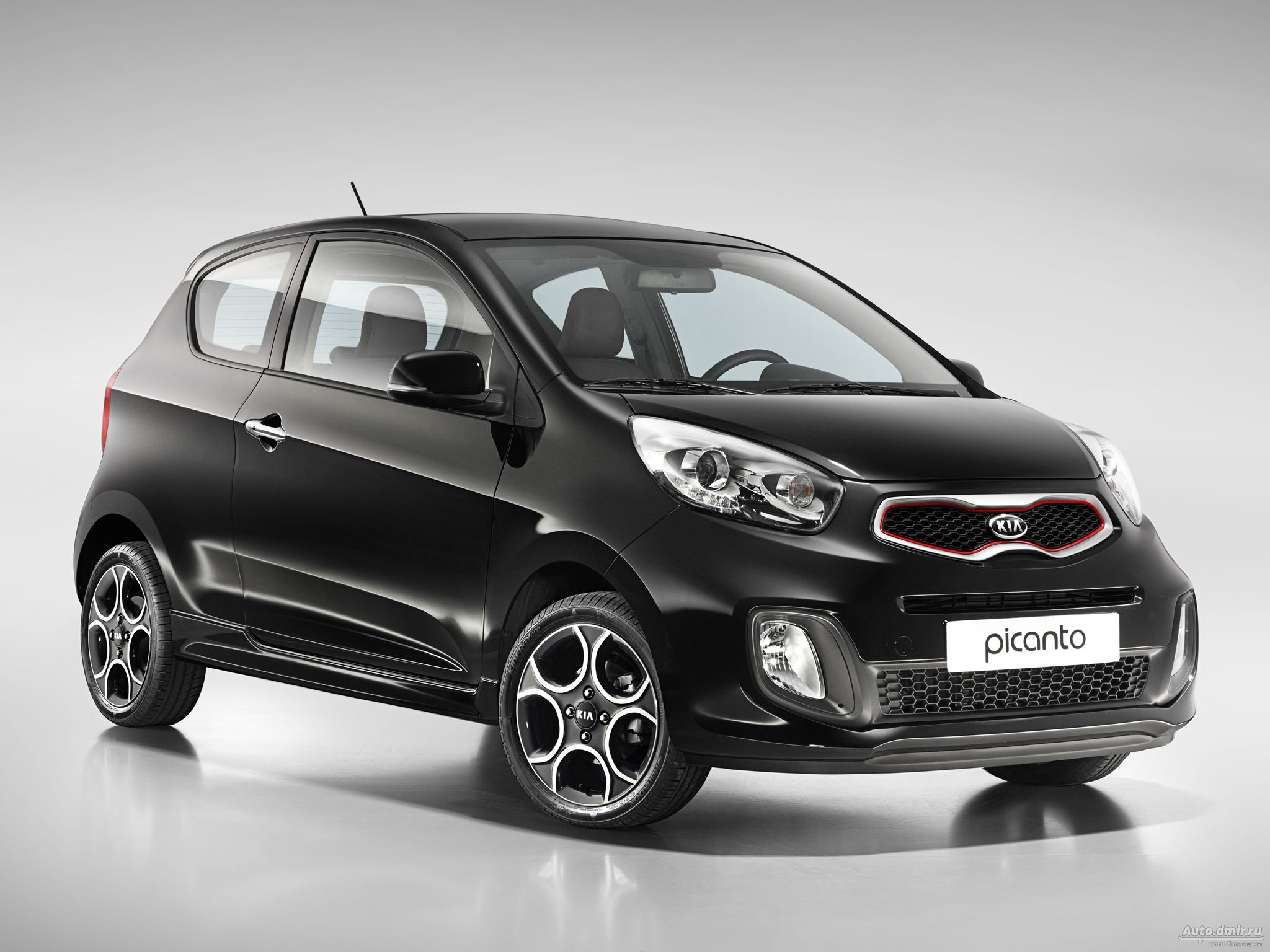 Kia Picanto: 2 фото