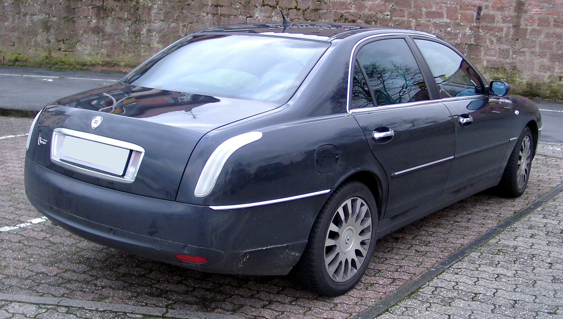 Lancia Thesis