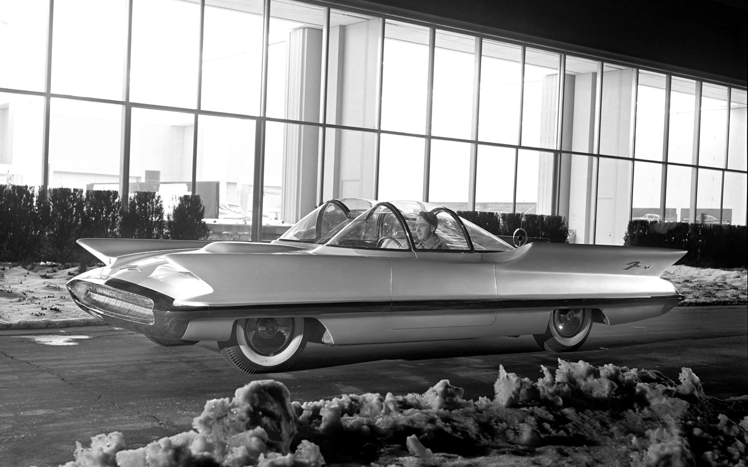 Lincoln Futura: 12 фото