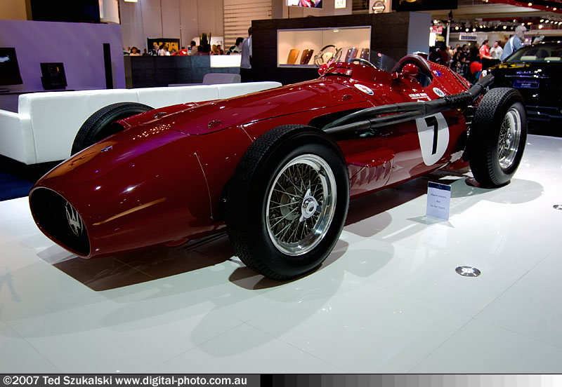 Maserati 250F: 11 фото