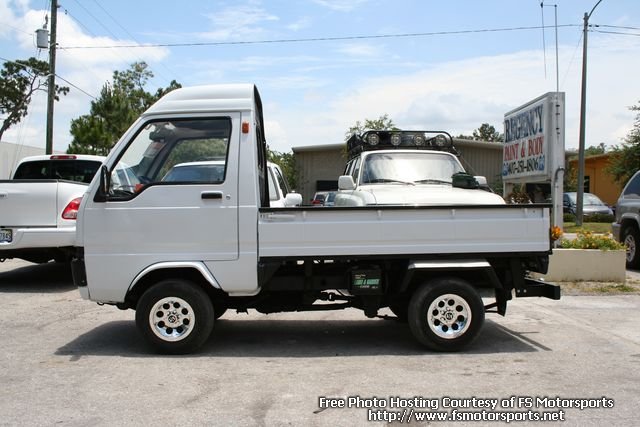 Mitsubishi Minicab: 5 фото