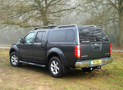 Nissan Navara: 11 фото