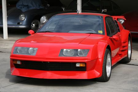 Renault Alpine A310: 7 фото