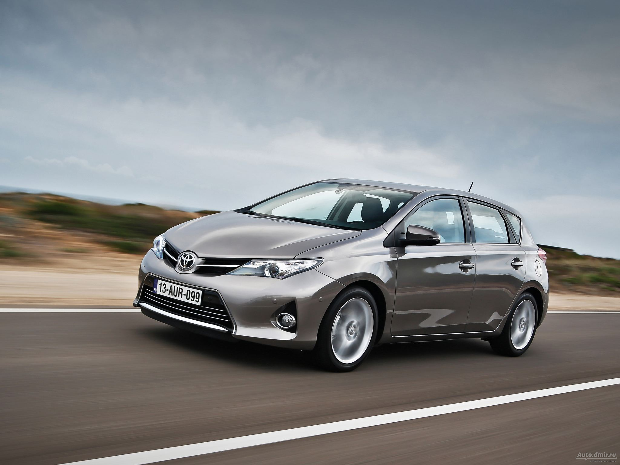 Toyota Auris: 1 фото