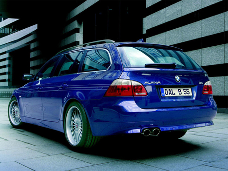 Alpina B5 Touring E61: 11 фото