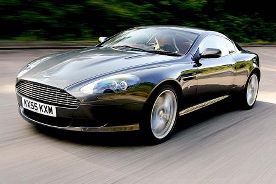 Aston Martin DB9: 2 фото