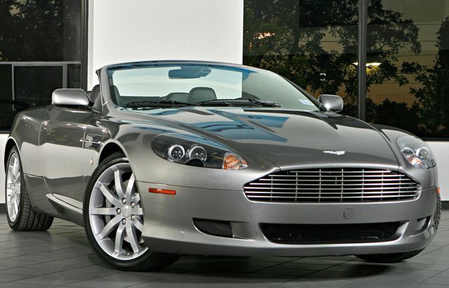 Aston Martin DB9: 6 фото