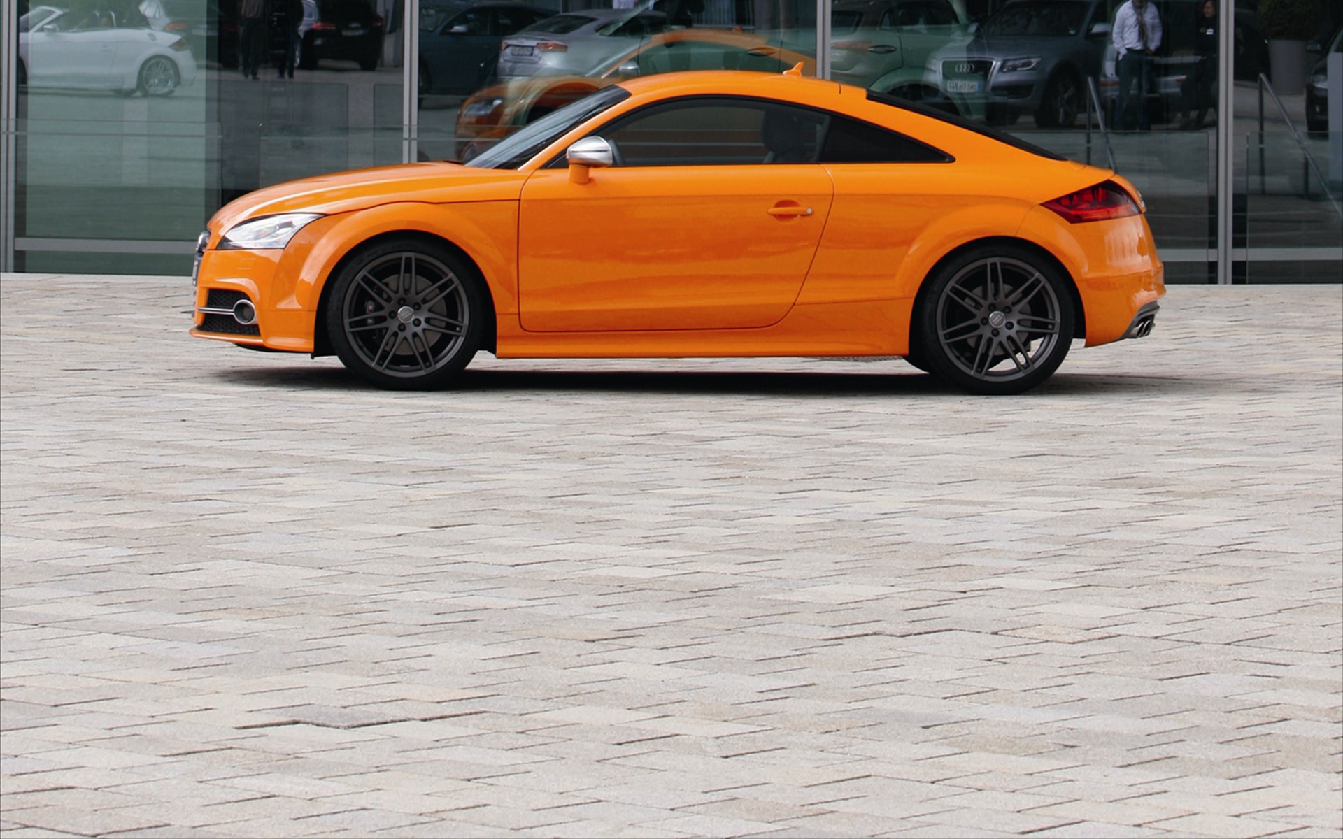 Audi TTS Coupe: 10 фото