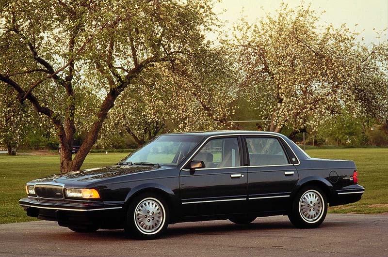 Buick Century: 7 фото