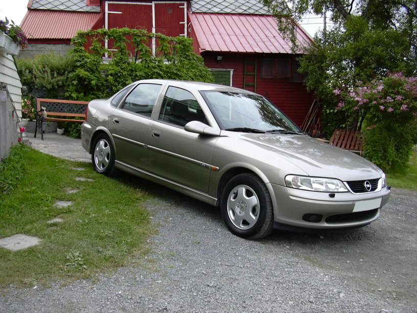 Chevrolet Vectra: 10 фото