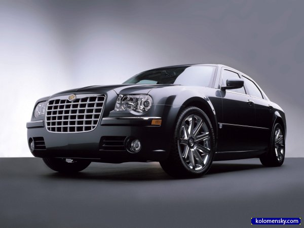 Chrysler 300C: 10 фото