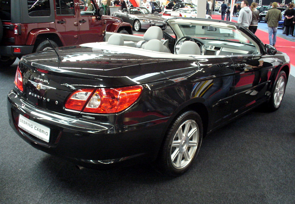 Chrysler Sebring Cabrio: 3 фото