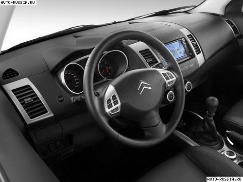 Citroen C-Crosser: 2 фото