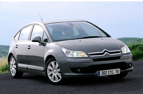 Citroen C4: 8 фото