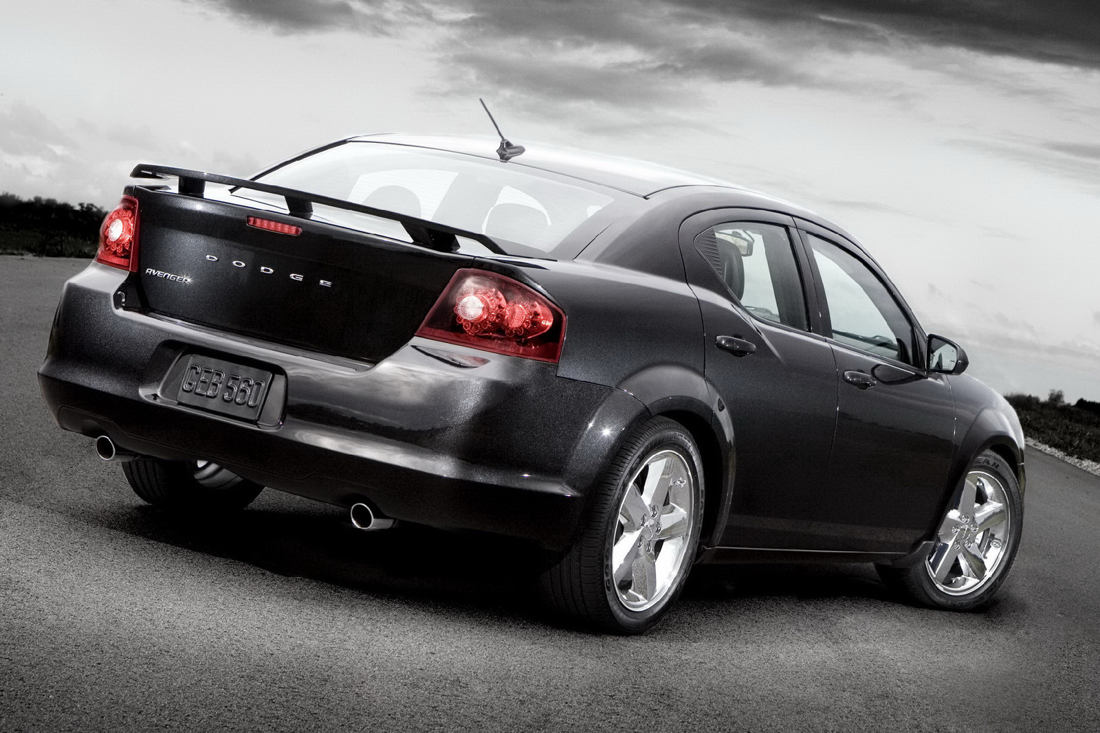 Dodge Avenger: 11 фото