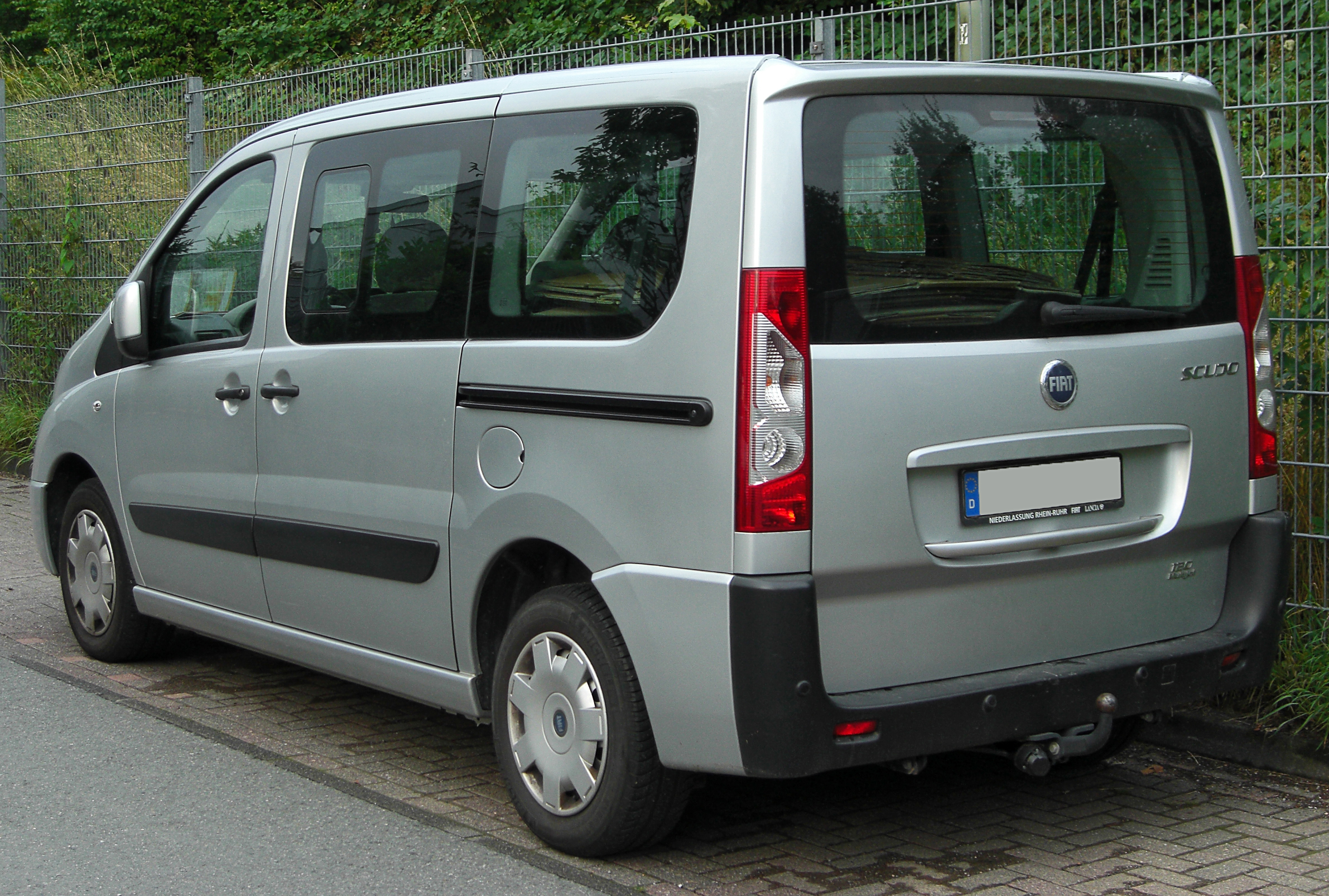 Fiat Scudo II: 5 фото