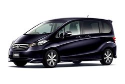 Honda Freed: 1 фото