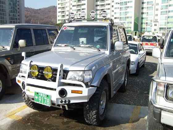 Hyundai Galloper: 8 фото