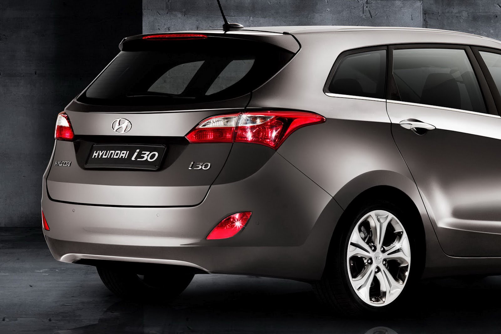 Hyundai i30 Wagon: 2 фото