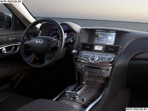 Infiniti M: 7 фото