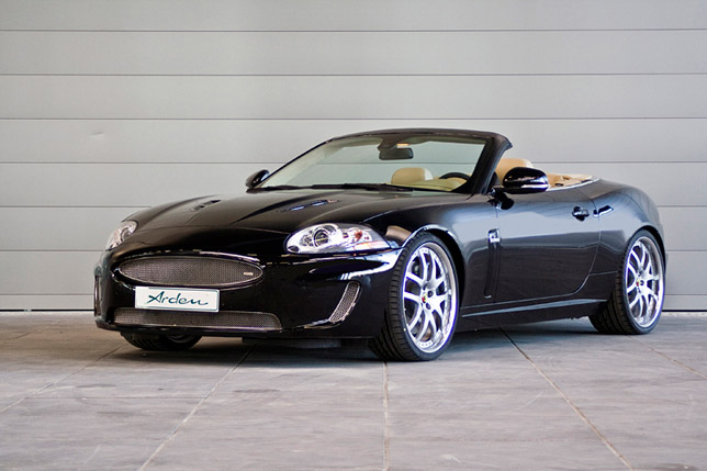 Jaguar XKR Convertible: 11 фото