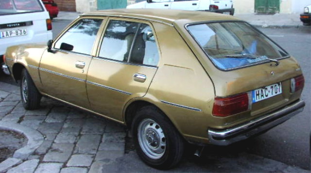 Mazda 323 FA: 10 фото