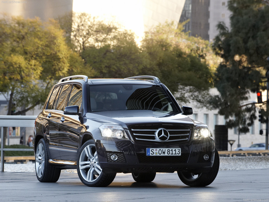 Mercedes-Benz GLK: 2 фото