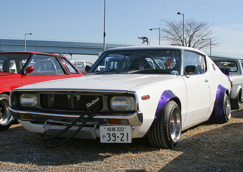 Nissan Leopard: 8 фото