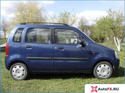 Opel Agila: 10 фото