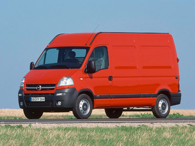 Opel Movano: 12 фото