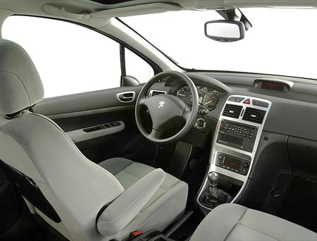 Peugeot 307 SW: 11 фото