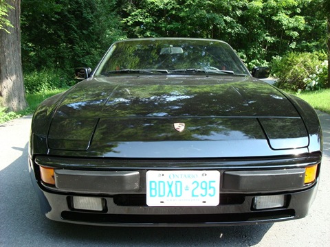 Porsche 944: 2 фото