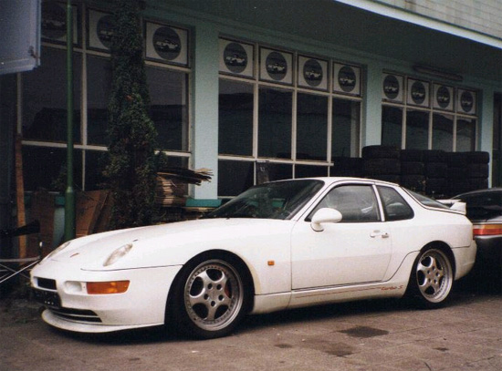 Porsche 968: 11 фото