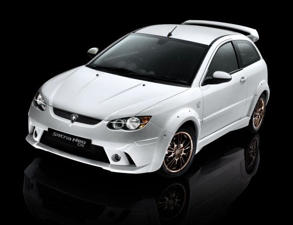 Proton Satria: 2 фото