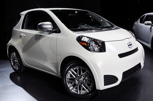 Scion iQ: 6 фото