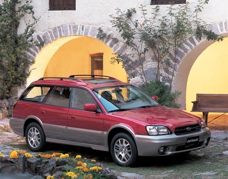 Subaru Outback II: 4 фото